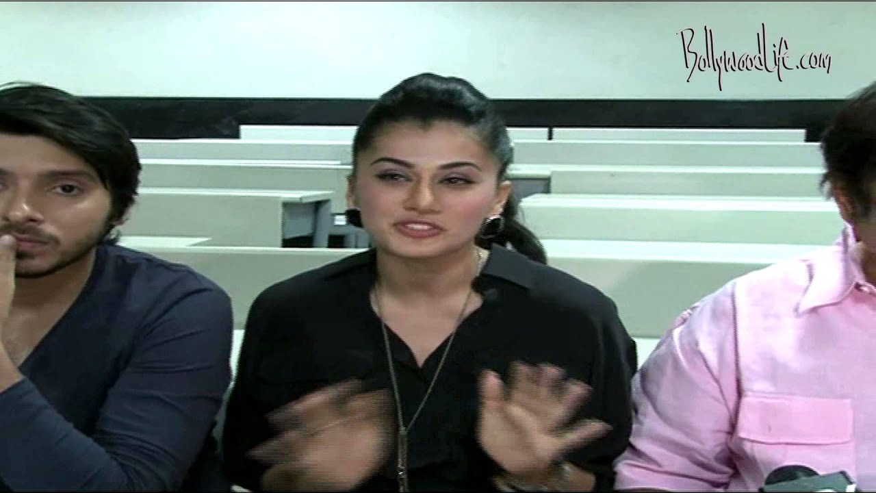 Promotion of  Chashme Baddoor at Mithibai college in Mumbai