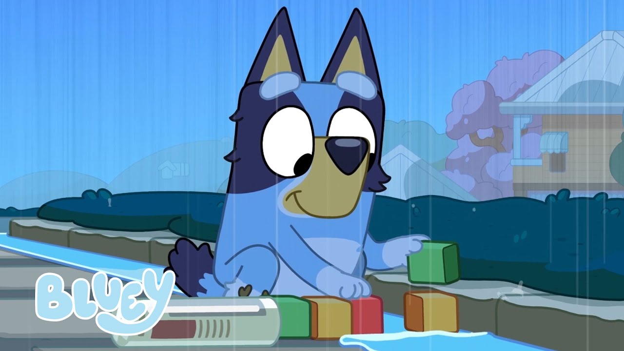 Brincando na Chuva com Bluey ☔️ 🌈 💙 | Série 3 Destaque | Bluey Português Brasil Canal Oficial