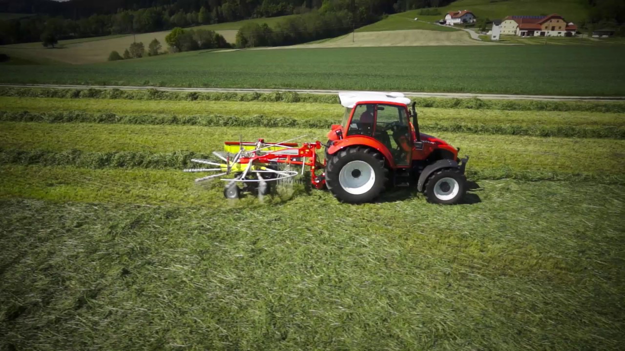 PÖTTINGER TOP rakes with single rotor and twin rotor side swath rakes [en]