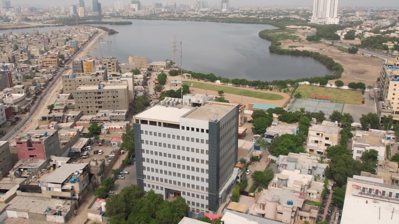 Aerial Adventure: Ziauddin University Clifton Campus