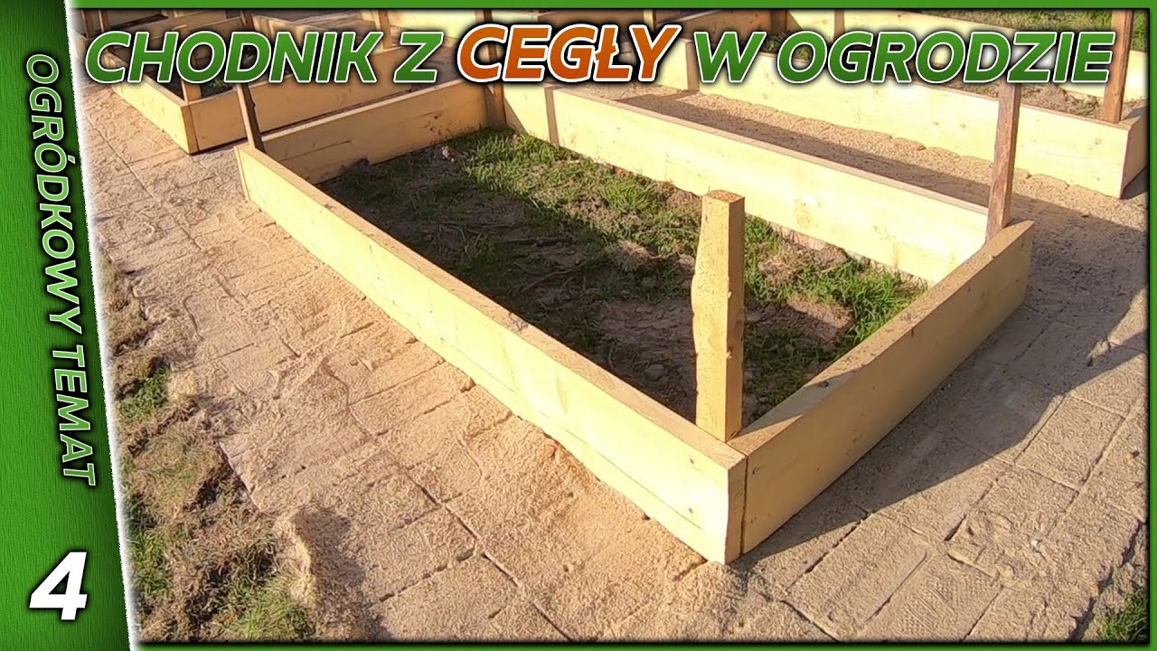 Chodnik z cegieł w ogr&oacute;dku - teren pod podwyższone grządki | Ogr&oacute;d 04