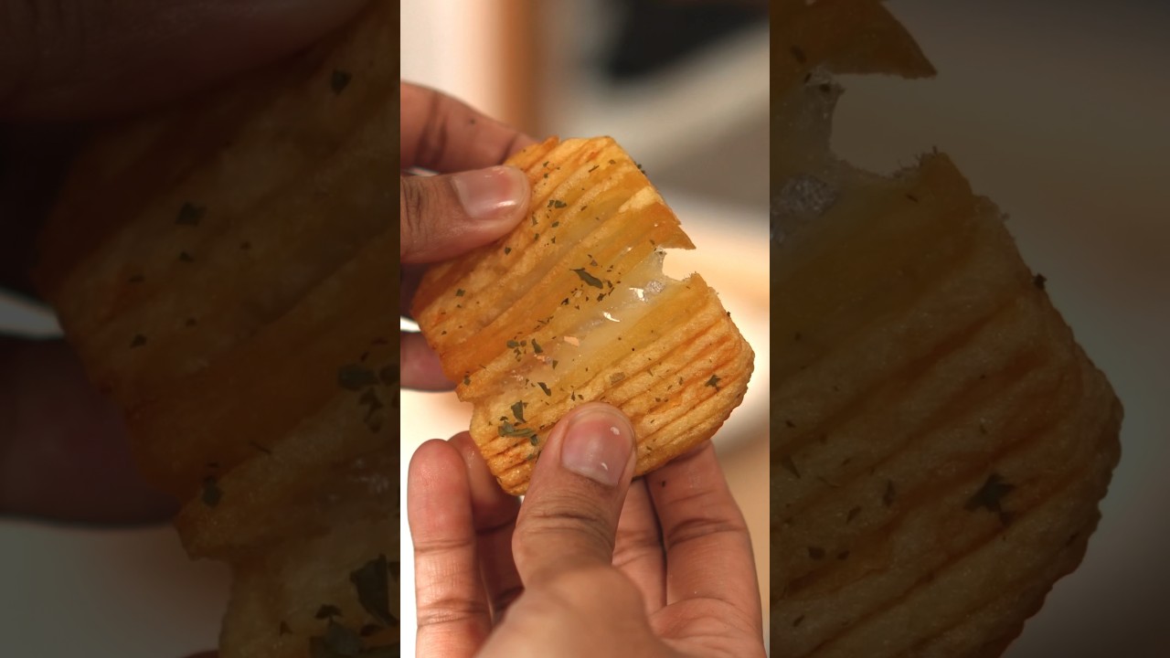 CEMILAN CUMA 1 BAHAN 🔥 Ini BUKAN NANAS ya, ini KENTANG GORENG bentuk accordion gemes!