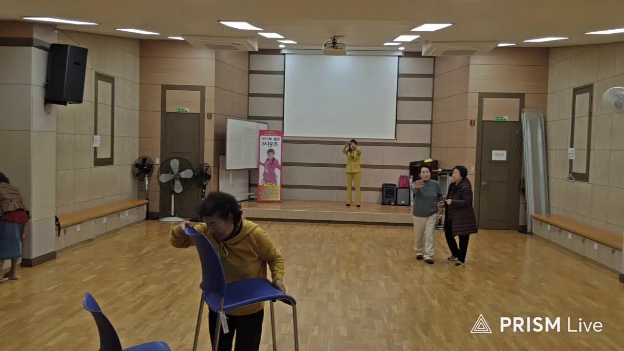 MC가수 조민서(참좋은세상)TV 매주월.저녁8시 라이브 방송