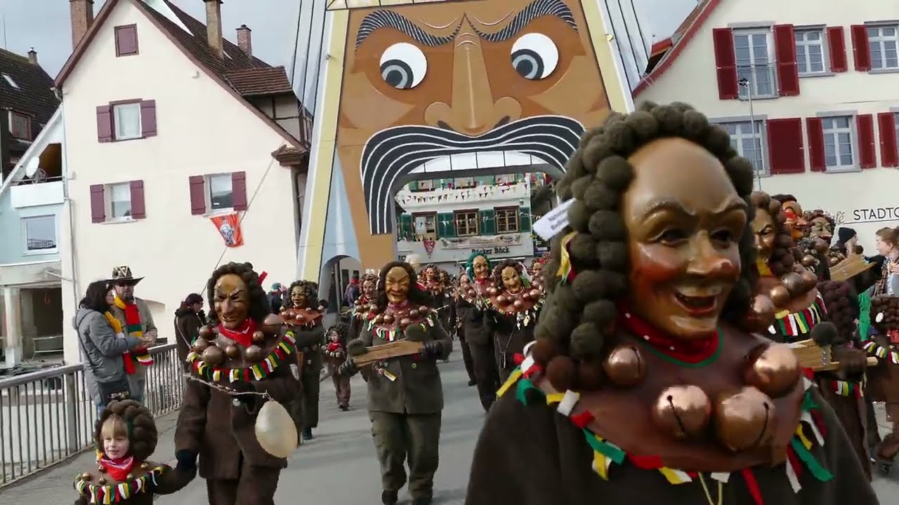 Umzug am Boppelesonntag der Narrenzunft Gole Riedlingen 2024