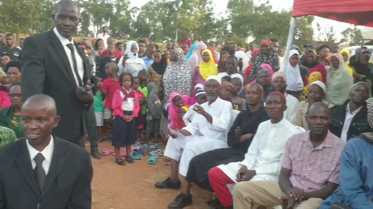 Abapasteur n'Abasheikh murusengero mukiganiro cy'amateka !
