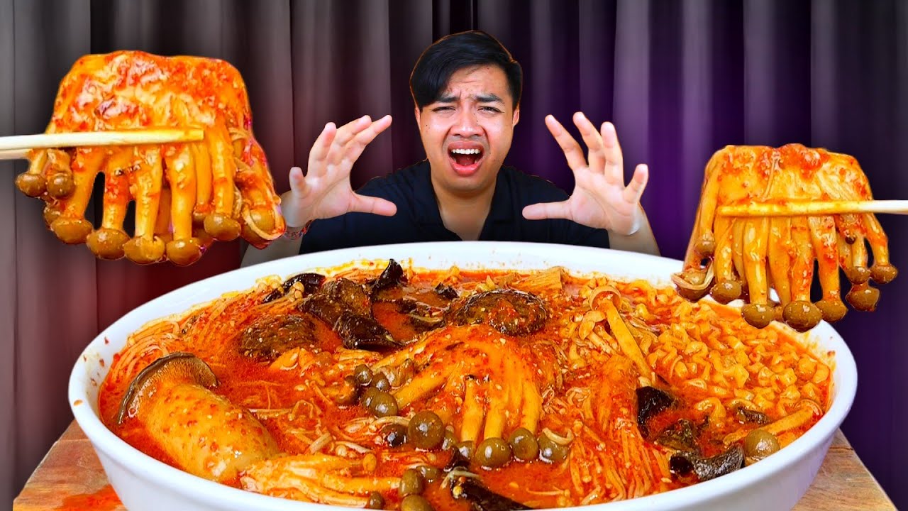MUKBANG ANEKA JAMUR KUAH KEJU PEDAS + SAMYANG STEW RAMEN PEDAS