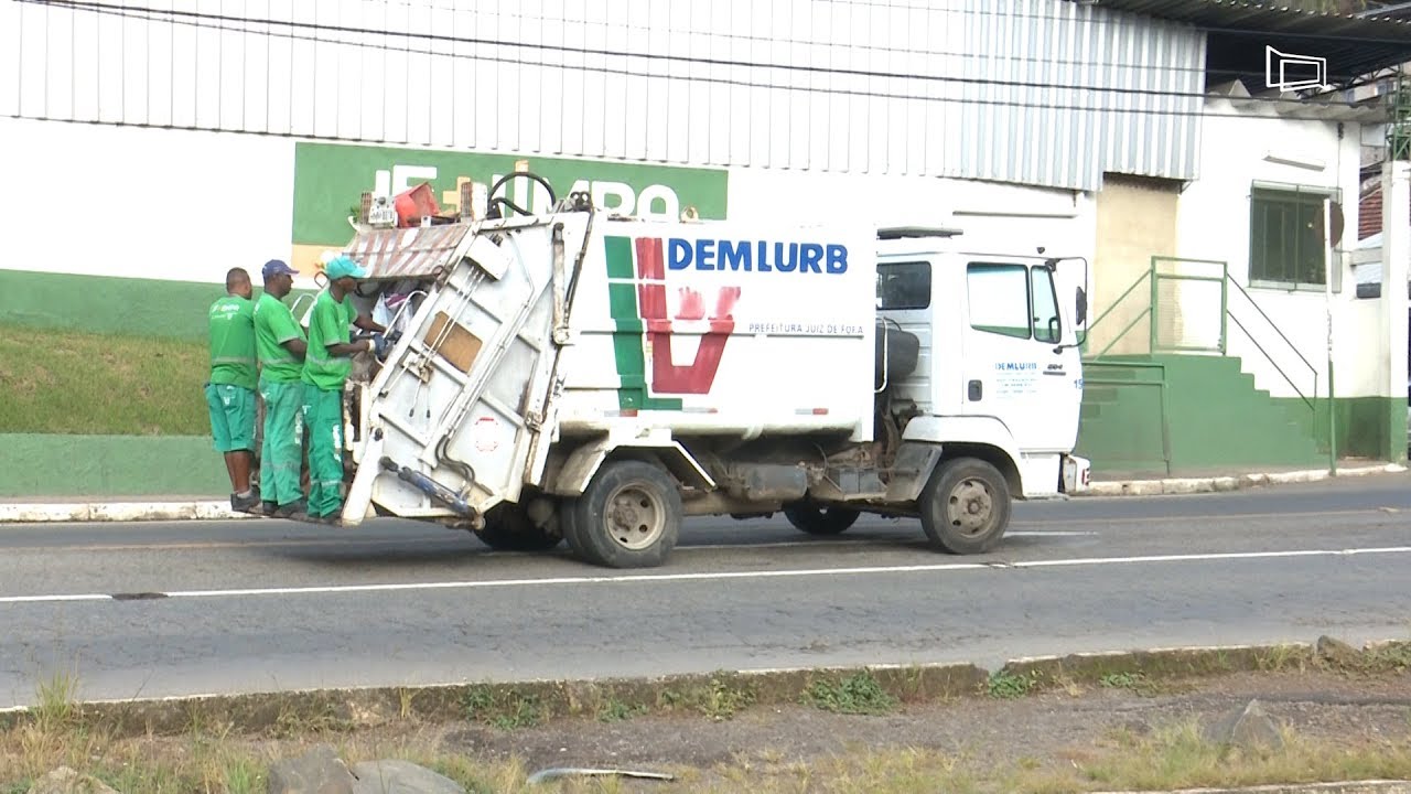 Cumpra-se vistoria lei que obriga coletores de chorume em caminhões do Demlurb
