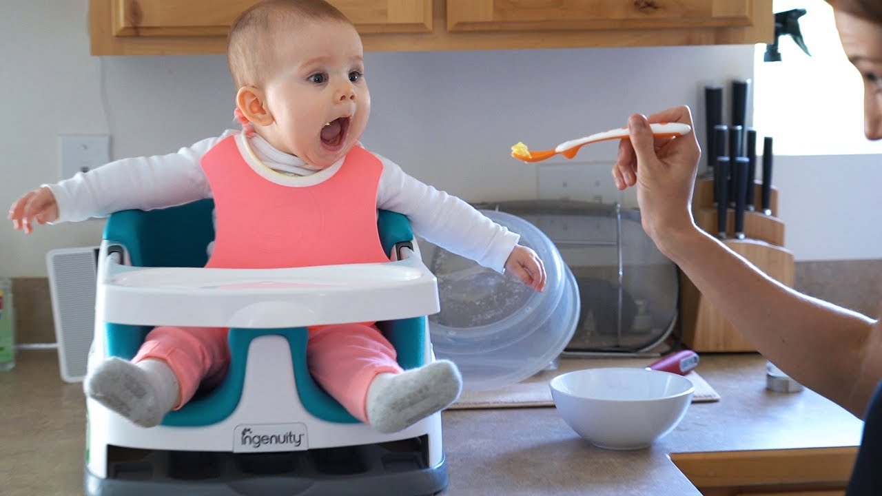 Cute 8 Month Old Baby Hilariously Finds Her Favorite Food