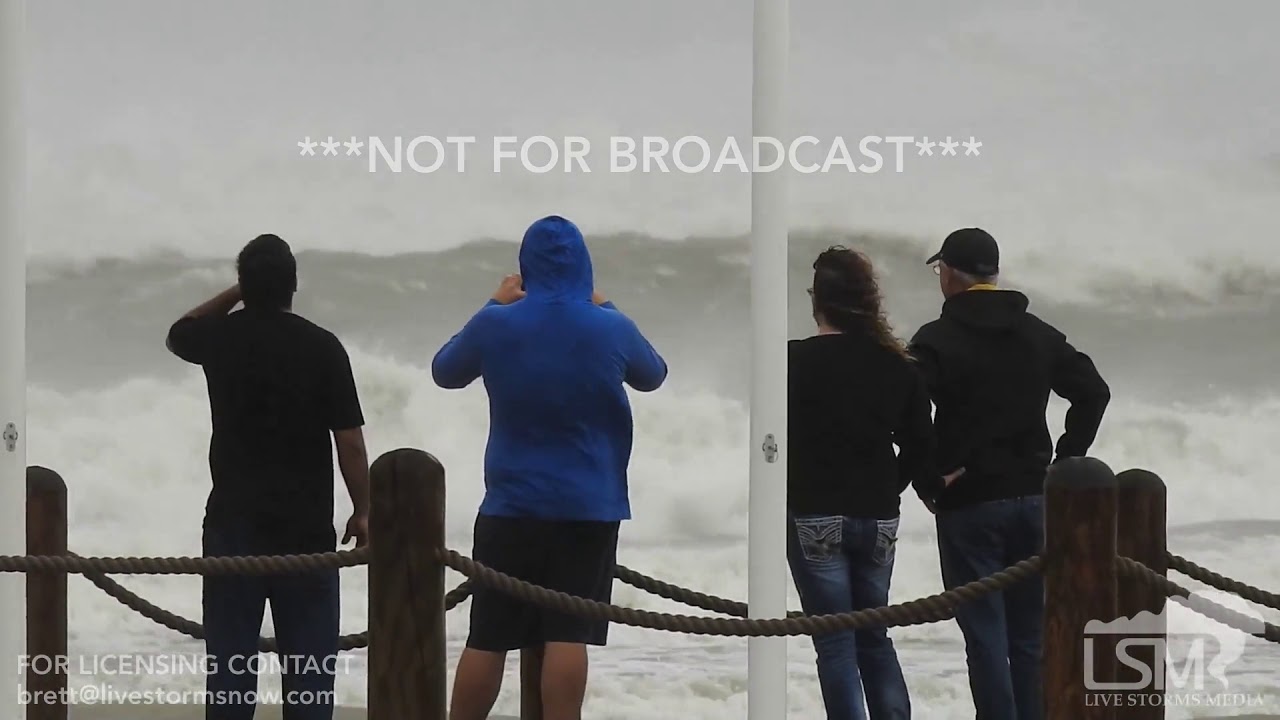 8-25-2017 Port Aransas, Tx Surge flooding roads, high winds and massive breakers Hurricane Harvey