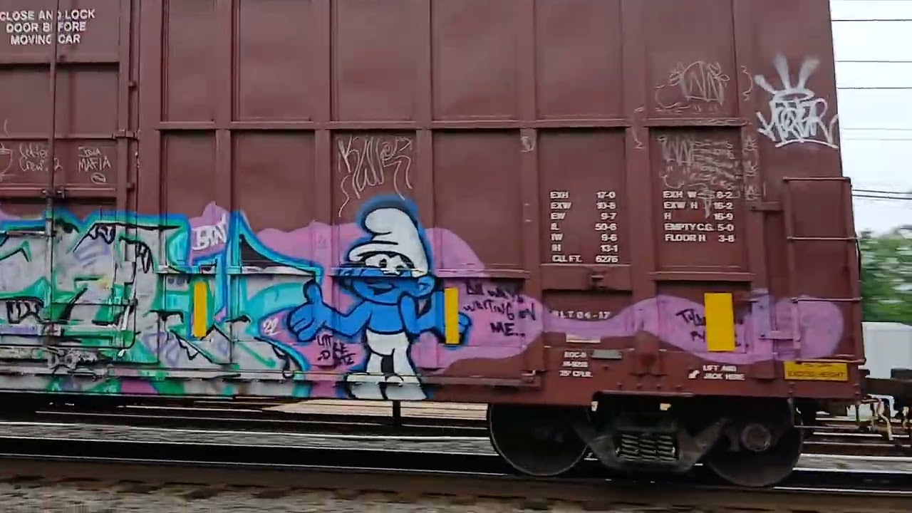 Manifest with the CSX ACL heritage unit 