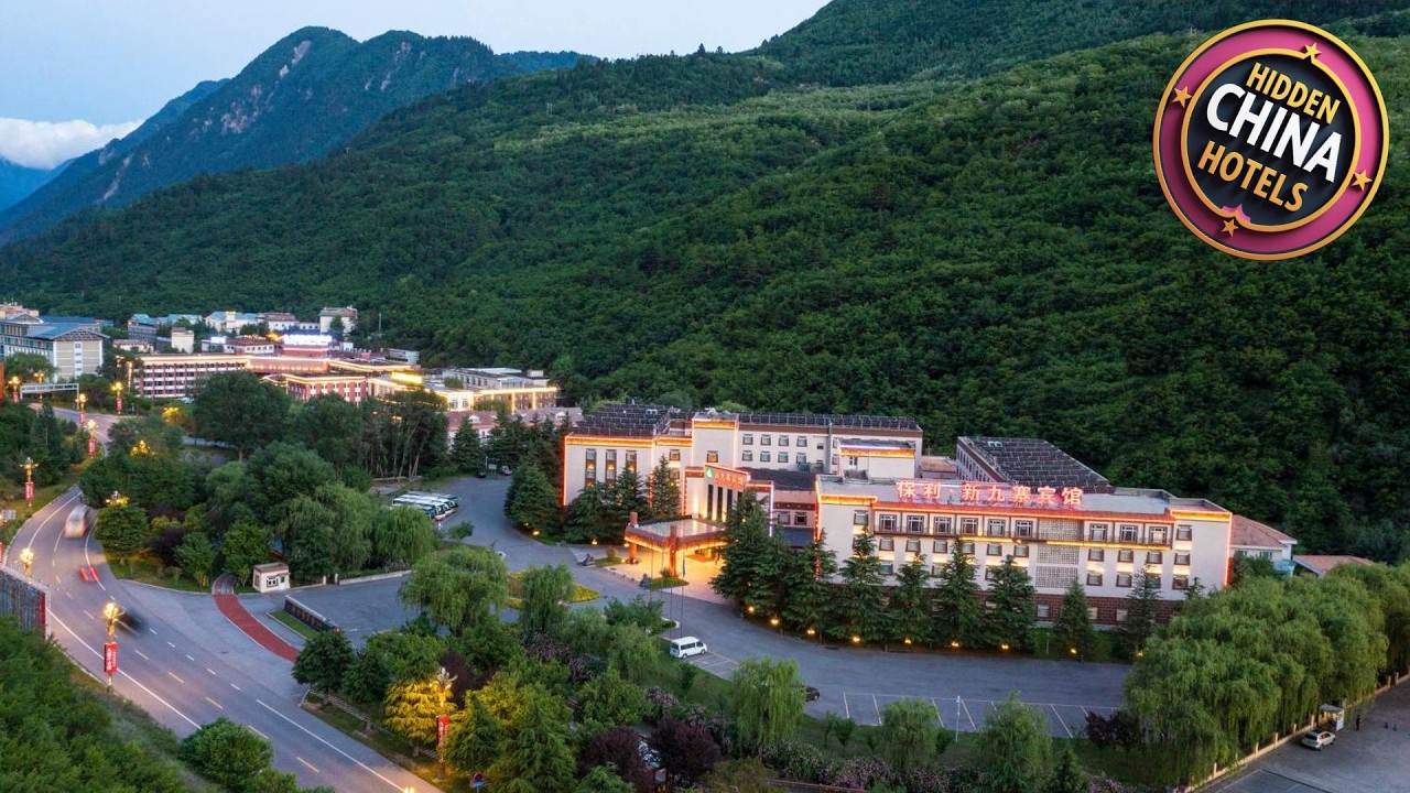 New Jiuzhai Hotel | Jiuzhaigou, China | Hotel Review 🏩