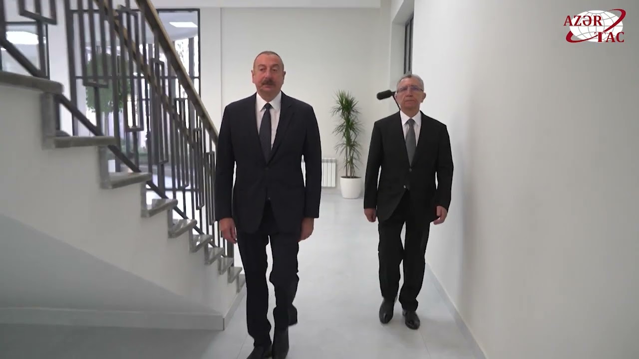 Prezident Suraxanı rayonunda yeni inşa edilmiş 87 saylı məktəb kompleksində olub