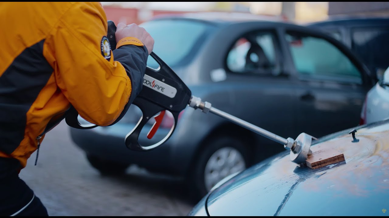 🚒 Ultra-hoge druk blussing bij elektrische voertuigen – Brandweer Dordrecht oefent