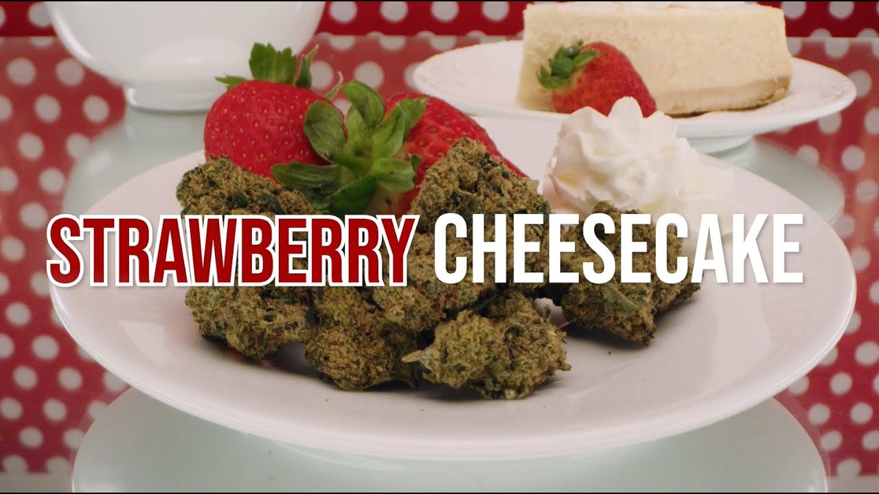 STRAWBERRY CHEESECAKE