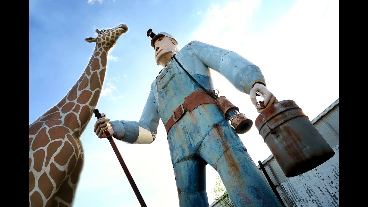 Wacky Roadside Attractions in West Virginia