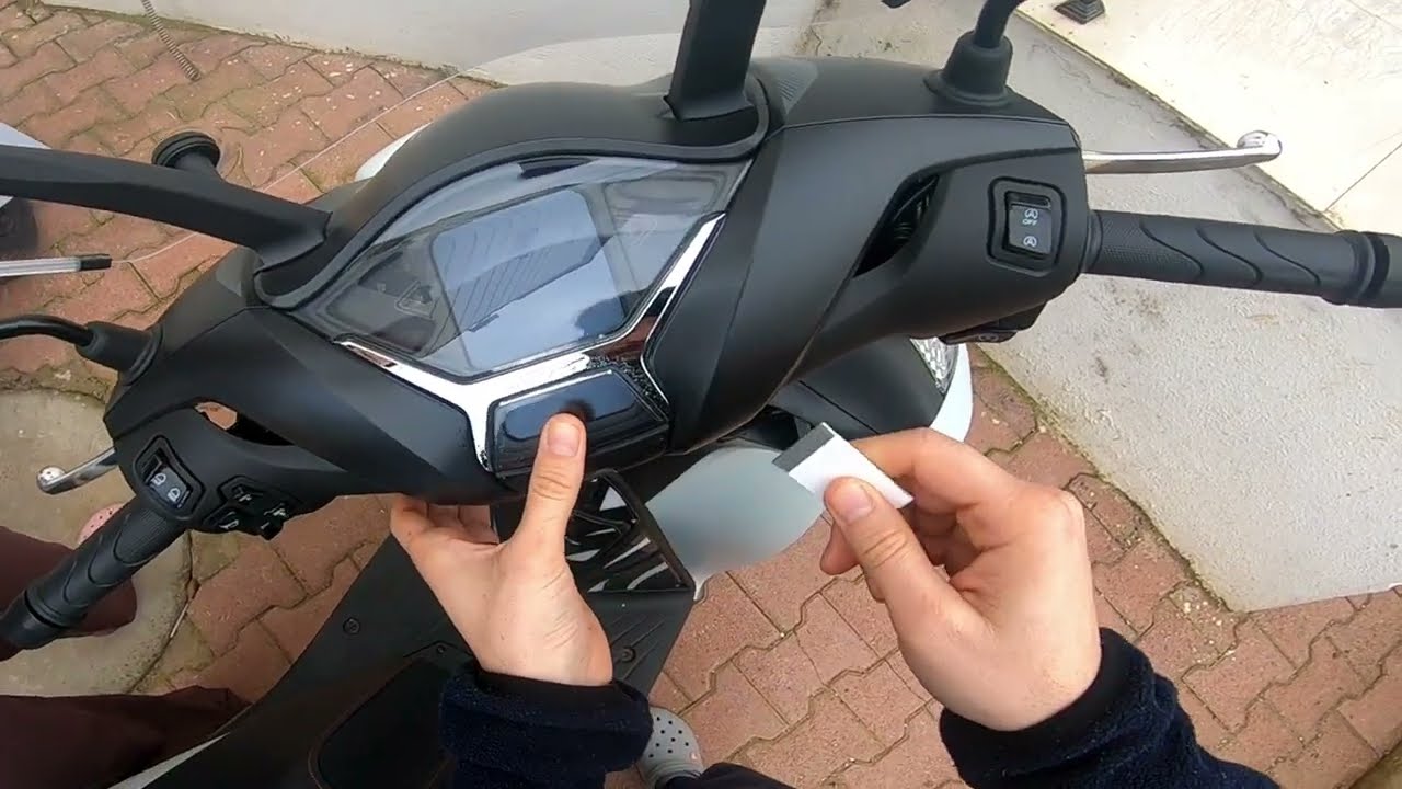 Honda Sh125 Ekran koruyucu nasıl takılır? How to install Honda sh125 screen protector?