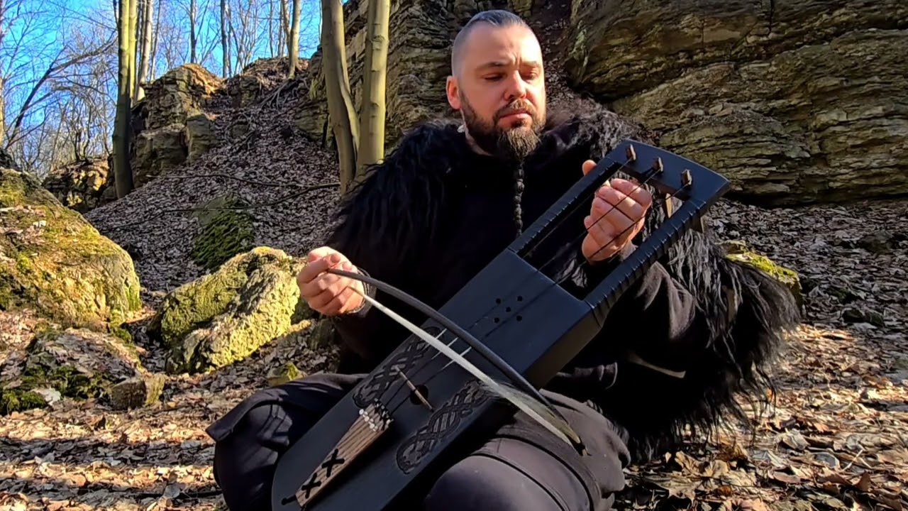 Talharpa Scandinavian Dragons. Shamanic drum. For sale. Talharpa shop skald.com 