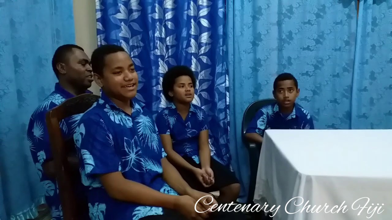 E KAUWAI -  Elijah, Salote, Nacanieli Rakabu [Choir Conductor - Asivorosi Naisea]