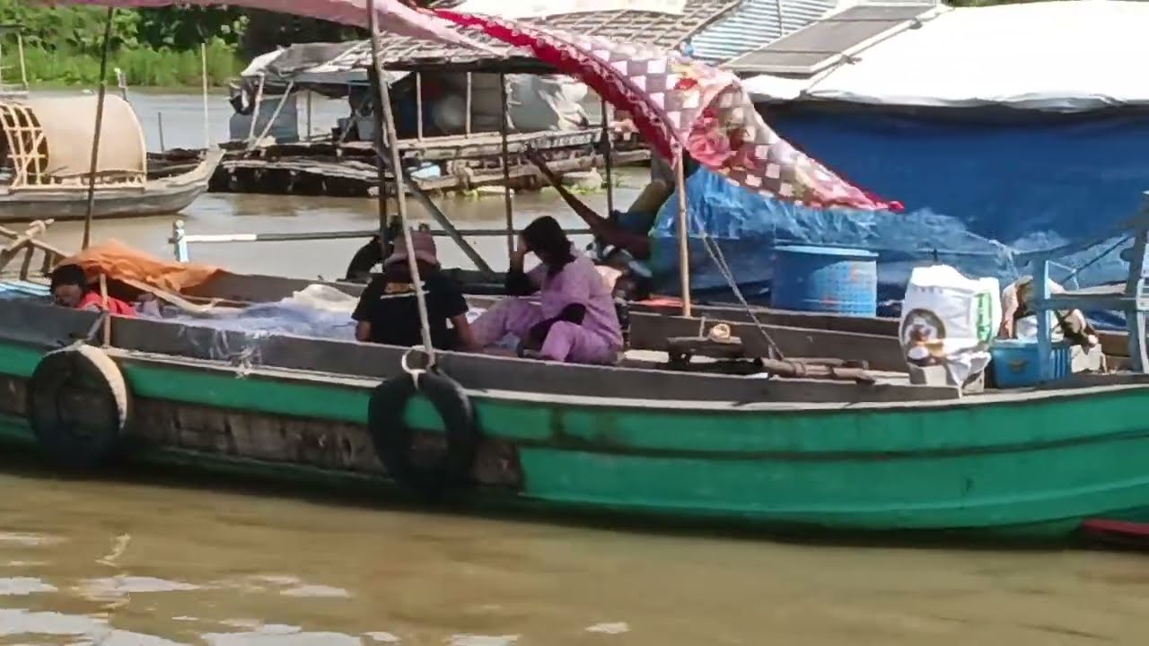 The life Mo Most People at Floating Village#Adventoir#Life#Natural#