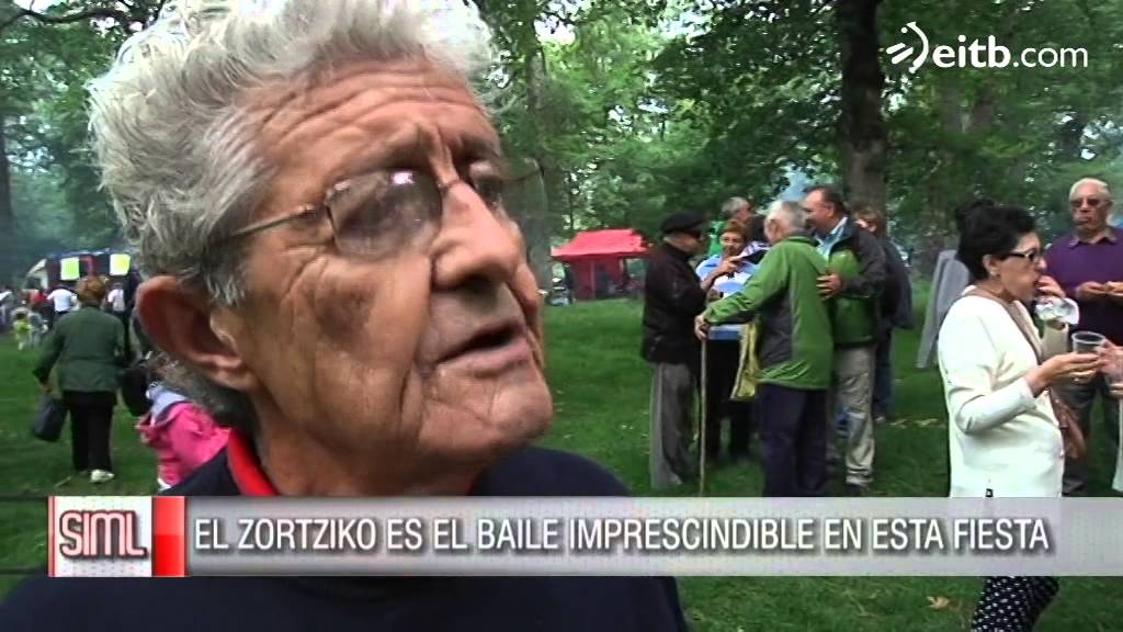 No hay día de San Pedro en Altsasua sin vino en taza de plata y zortziko
