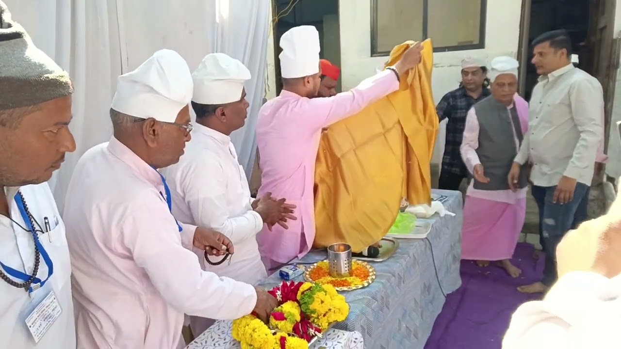 चक्रधर स्वामी स्थान  वंदन प्रसाद सेवा महानुभाव तिर्थक्षेत्र श्री रामपुर महानुभाव भक्त परिषद लातूर  