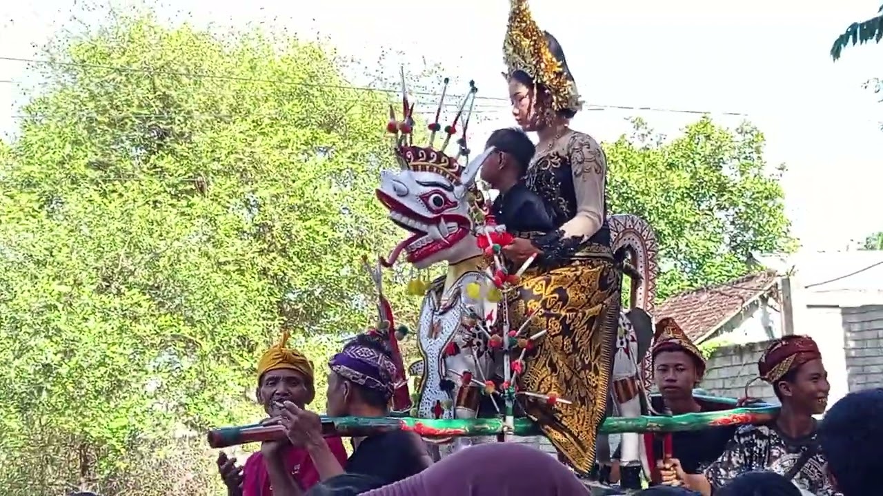 Ale ale nunggang jaran mate || jerowaru