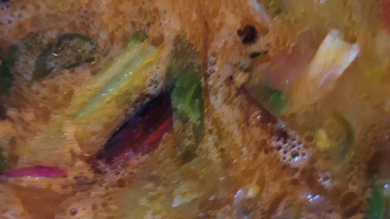 మునక్కాయ పప్పుచారు టేస్ట్ చాలా బాగుంది ఫ్రెండ్స్ 😋😋 మన ఛానల్ సబ్స్క్రైబ్ చేయండి సపోర్ట్ చేయండి