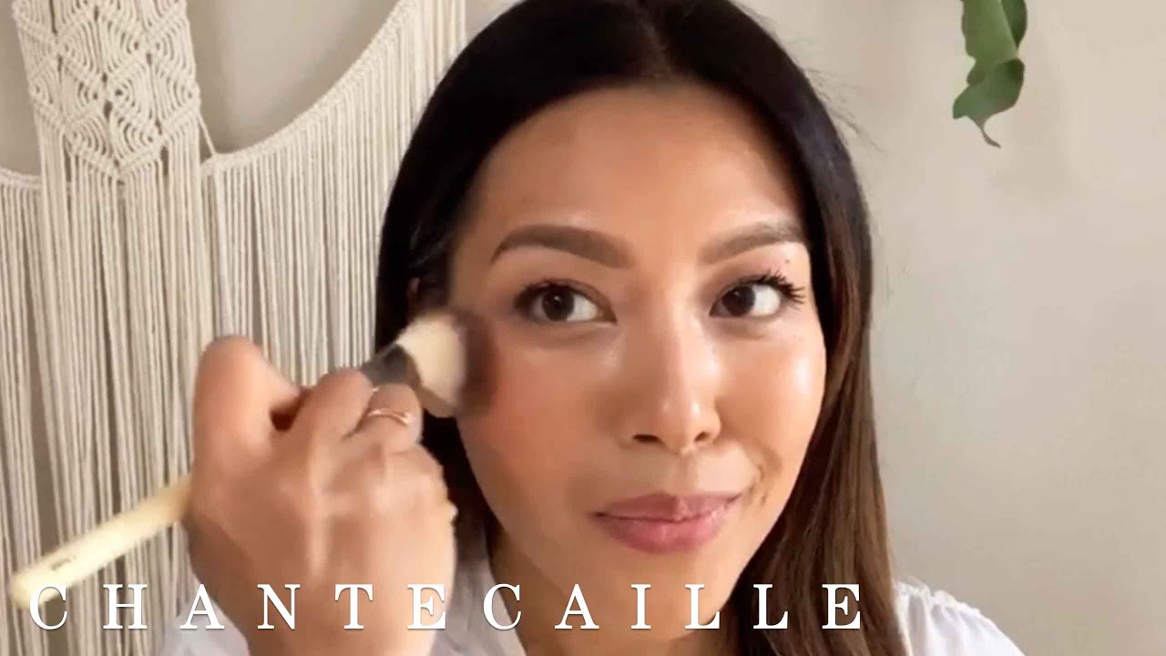 How To Apply Blush in Two Ways l Chantecaille Quick Beauty Tips