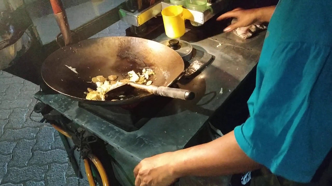 Nasi goreng gerobak keliling pegangsaan 2
