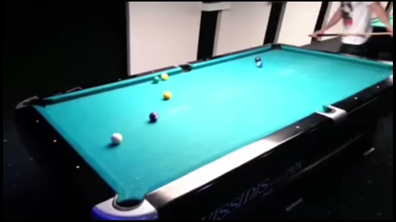 Incredible Final Billiards Shot – 4 Balls Potted in a Row!