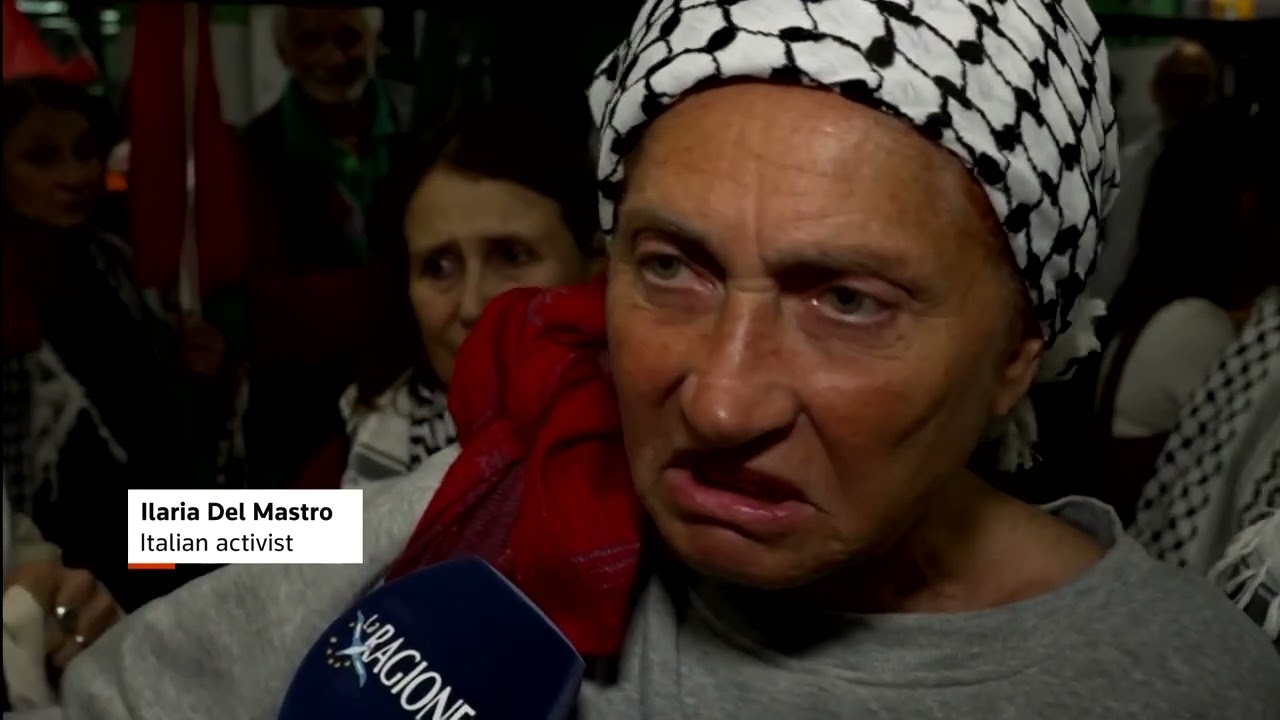 Депортированные итальянские активисты флотилии вернулись домой и заявили о жестоком обращении в И...