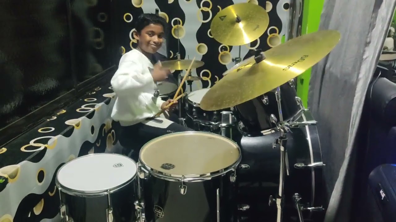 Daven17 with Hotel california