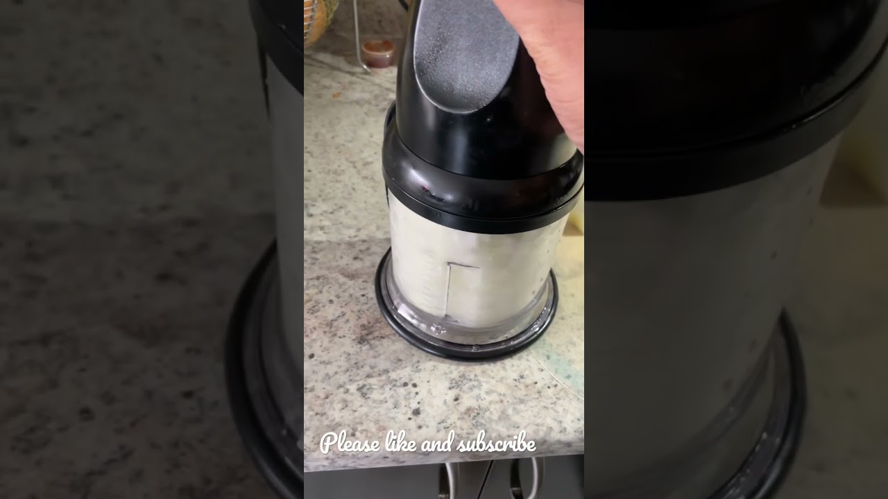 Onions finely chopped in 5 seconds with Ninja chopper