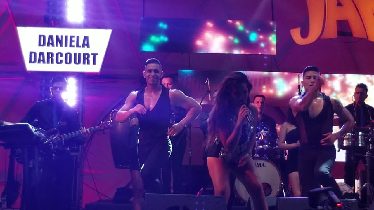 Daniela Darcourt y Orquesta en el Jammin de Movistar - Probablemente / A esa