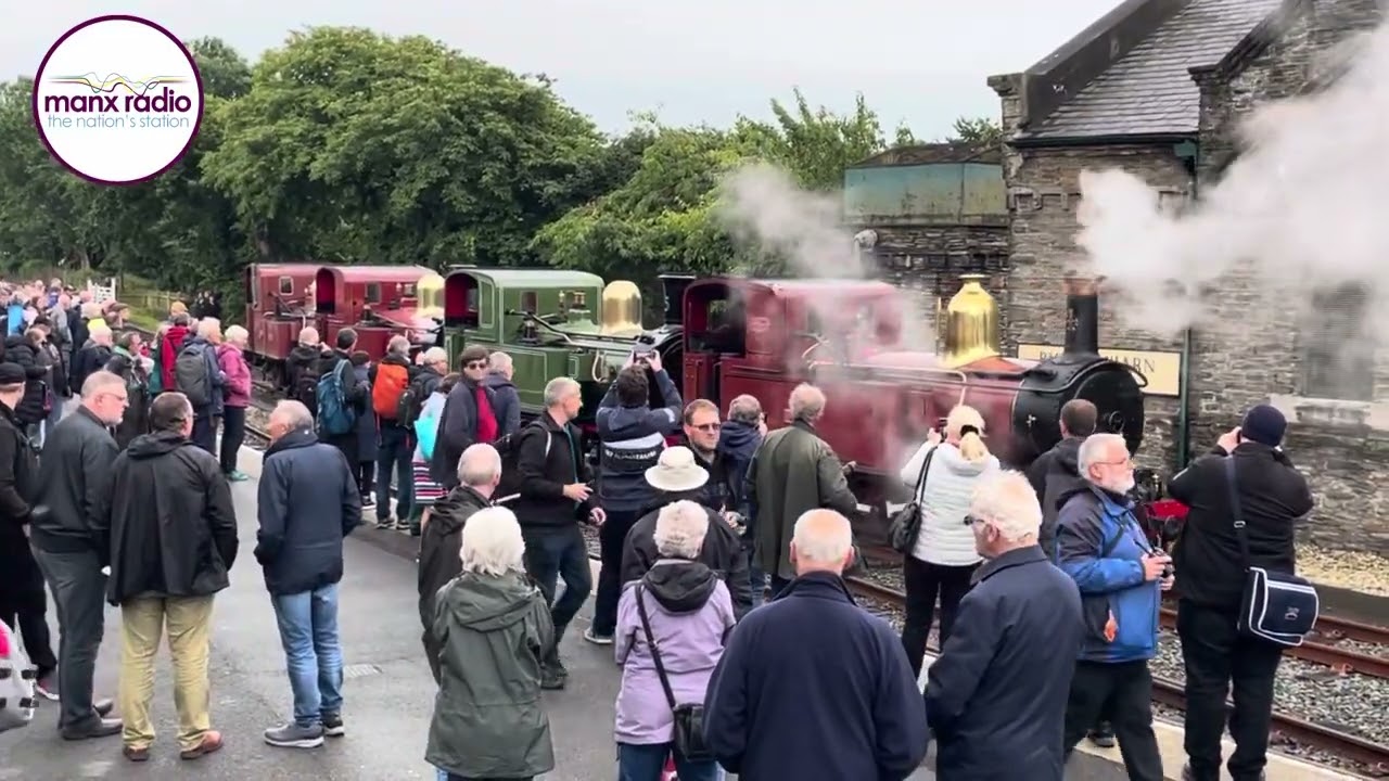Manx Heritage Transport Festival 2023: Crowds on Day One