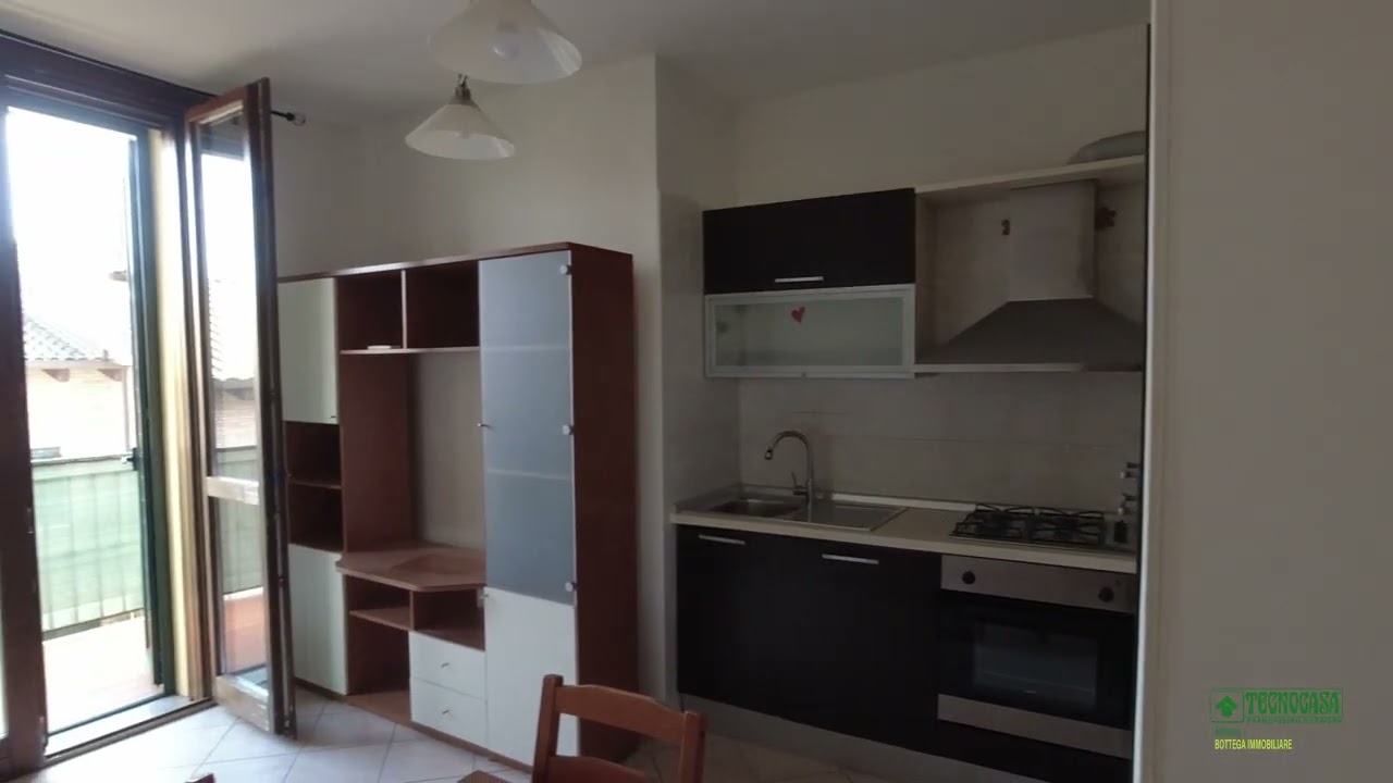 Cento | In vendita: 2 locali, balcon, garage