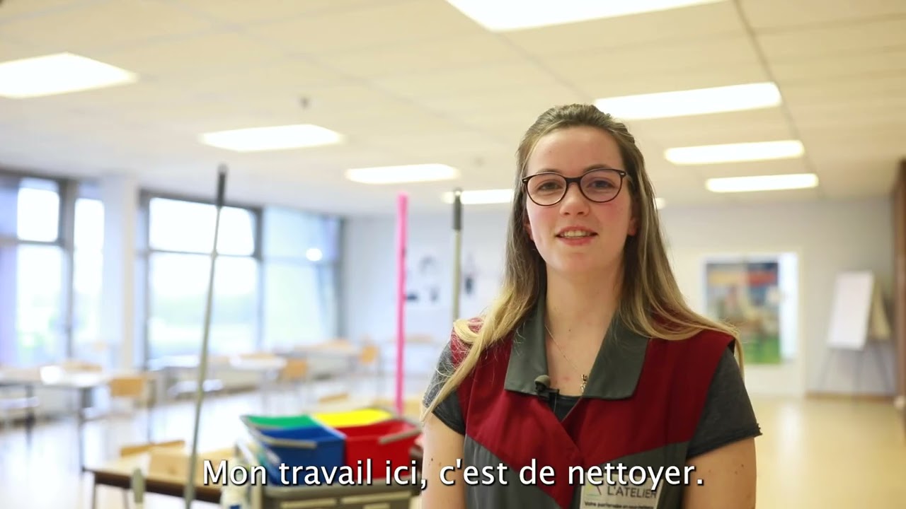 Capsule 2/4 : Témoignage Clémence - Nettoyage de vitres et sols - E.T.A. L'Atelier Namur ASBL