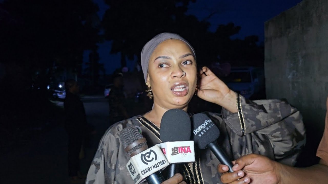 LULUDIVA ATOKWA MACHOZI AKIELEZEA KIFO CHA SSEBO WA EFM/MAMA YANGU ALIVYOFARIKI ALIKUA AKINIFARIJI