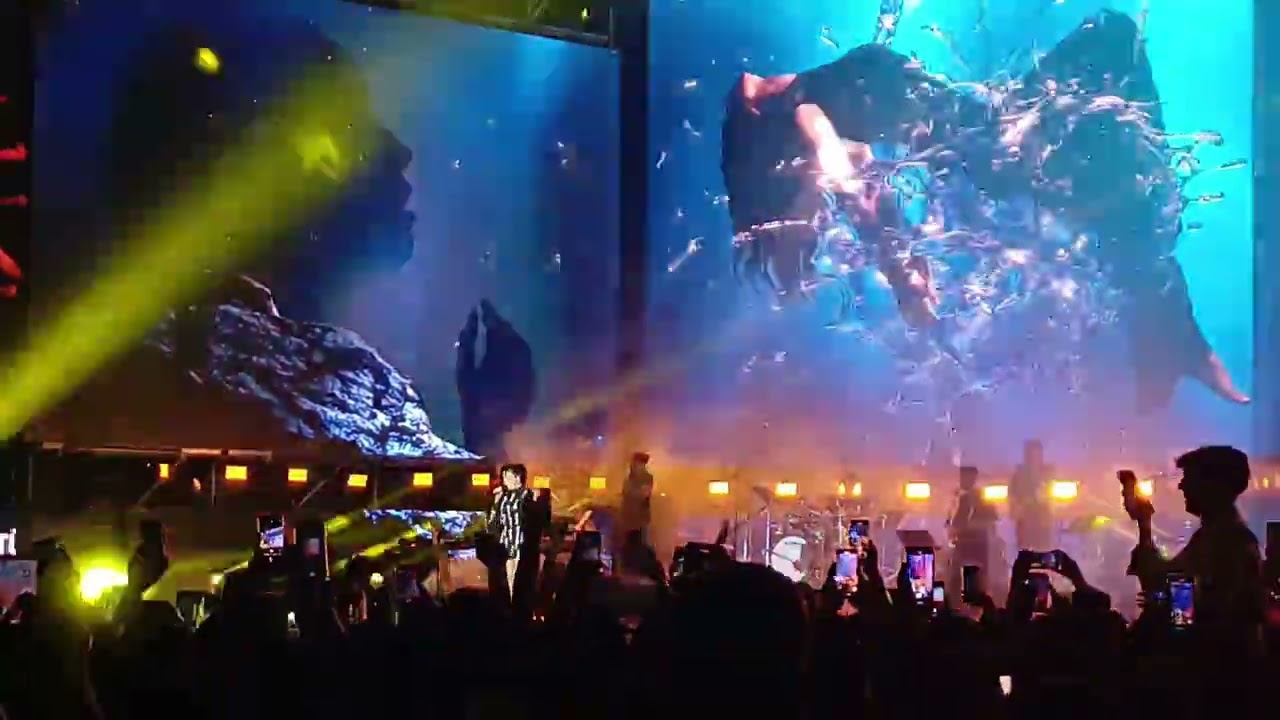 Tuğba Yurt - Sakin Ol (konser)