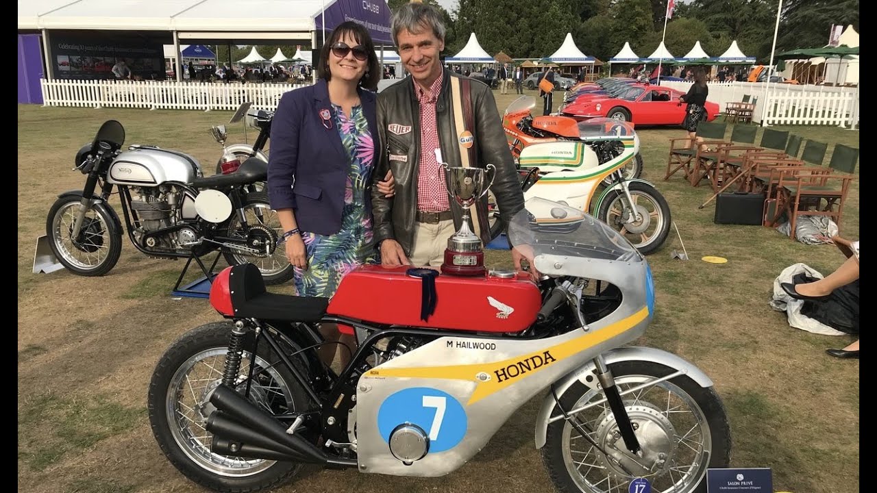 Millyard RC374 leaving Salon Priv&eacute;