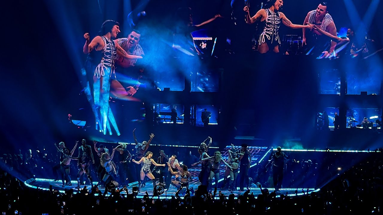 Born This Way - Lady Gaga (Live from The Mayhem Ball, Las Vegas, NV - July 16, 2025) 