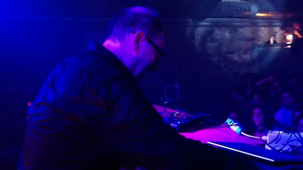 DAVID RODIGAN hosted by Madò Che Crew 14 gen. '012 @ LAPSUS - TO.