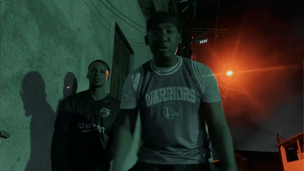 Persista- Theloy feat kryzzy 