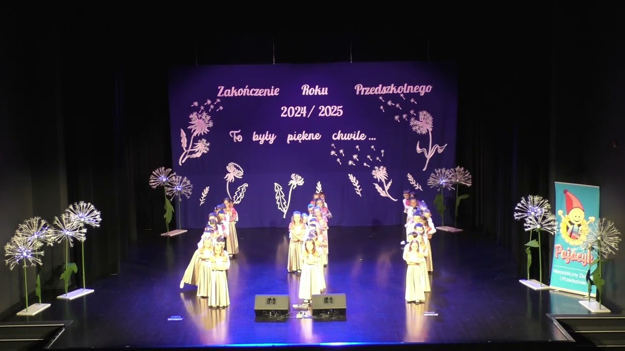 Walc w wykonaniu naszych zerówkowiczów do piosenki Bruno Marsa i Lady Gagi 