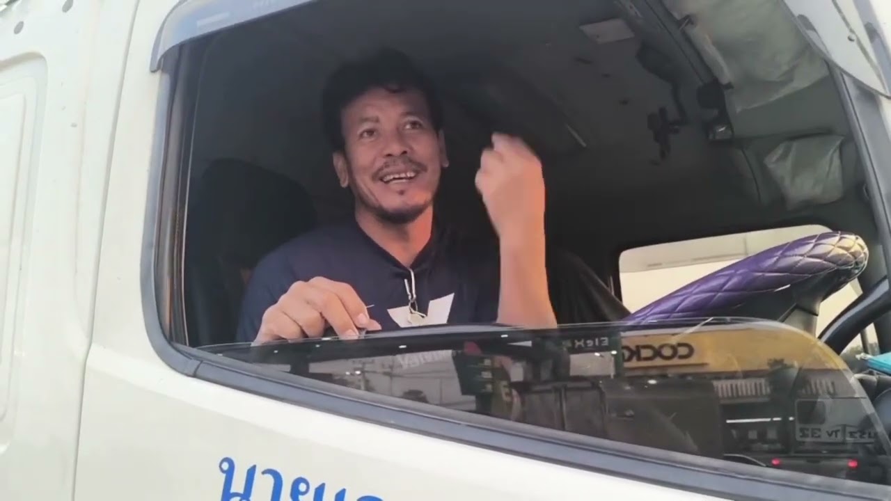 พิษณุโลกปั๊มน้ำมันติดป้ายหมดหลายแห่ง