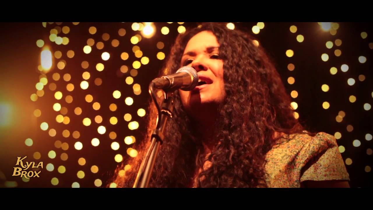 Kyla Brox Beautiful Day (official video)