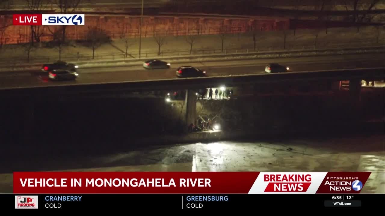 Car goes into Monongahela River in Pittsburgh: Sky 4 flies over the scene