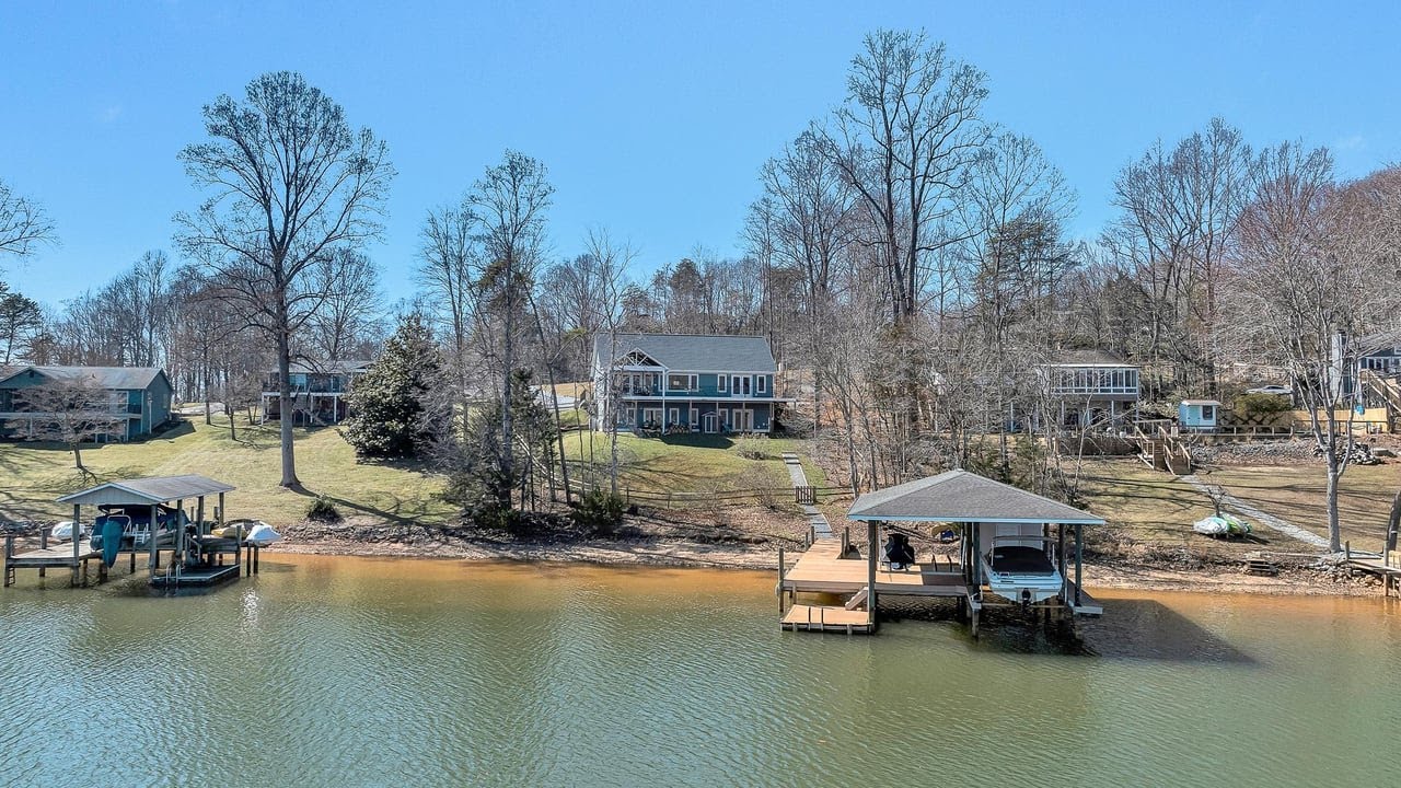 306 Cove Point Trail, Moneta, VA