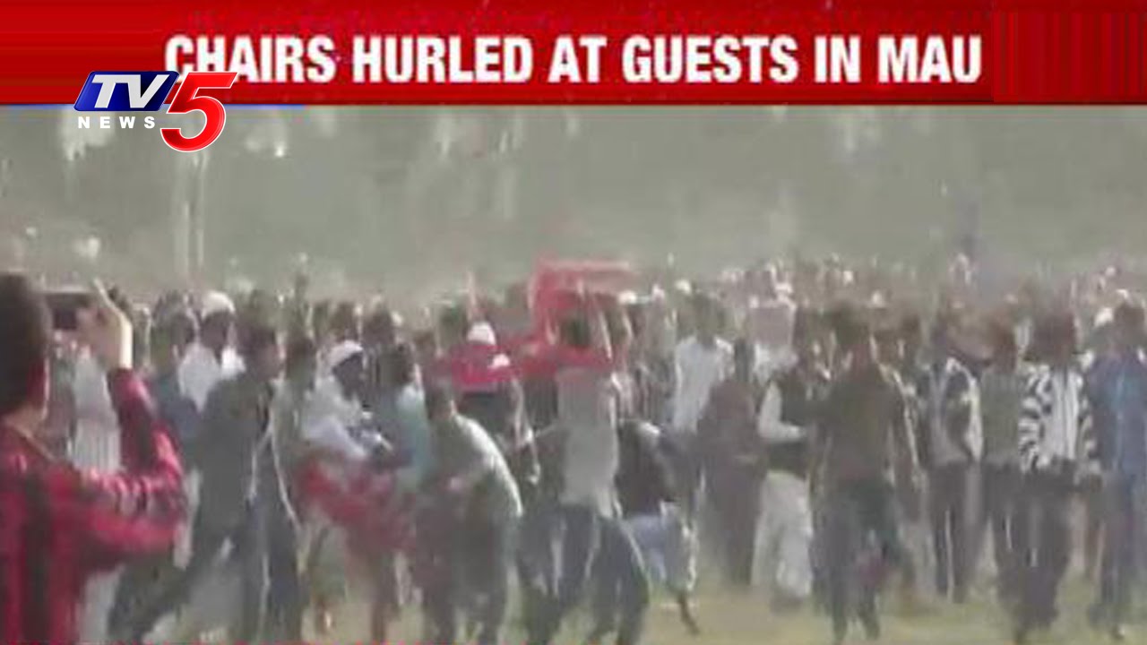 Clash in Football Match at Mau,Uttar Pradesh : TV5 News