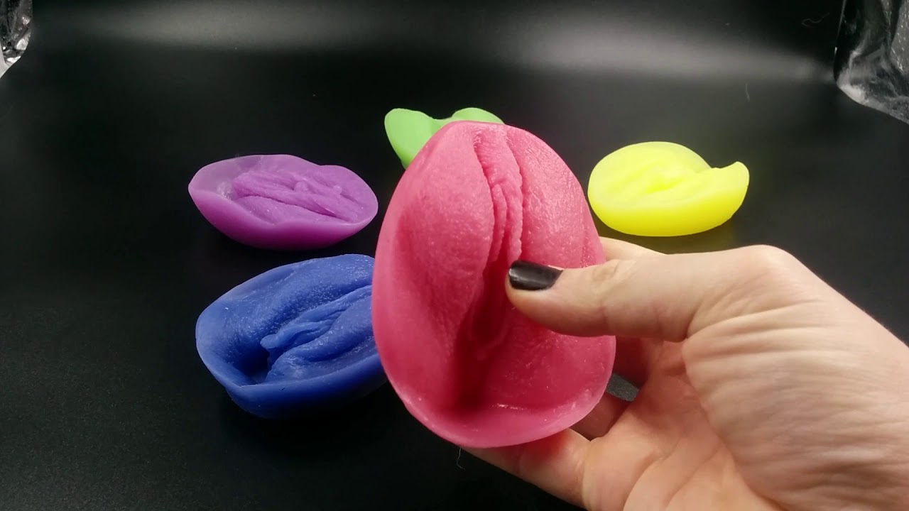 Five vulvae kit- New texture- Silicone